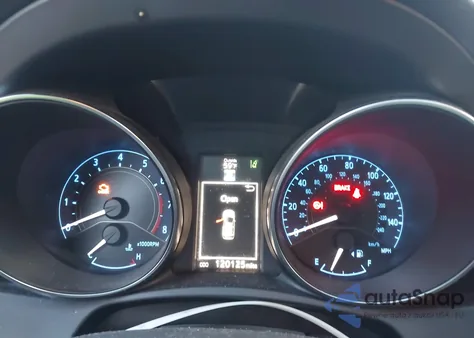 2017 Toyota Corolla Im z USA, uszkodzony, nr VIN JTNKARJE1HJ533951